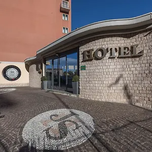 Ih Milano St. John Hotell